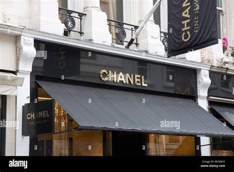 chanel stores in london uk|Chanel boutique London bond street.